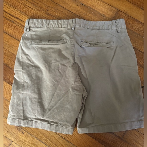 Flint and Tinder Men’s Gray Shorts Size 30 - Picture 3 of 4